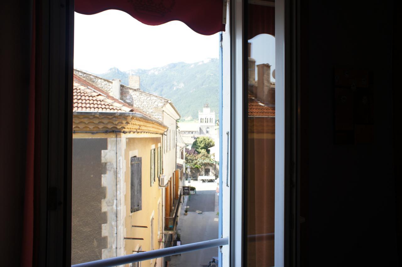 Hotel Des Alpes Die Exteriér fotografie